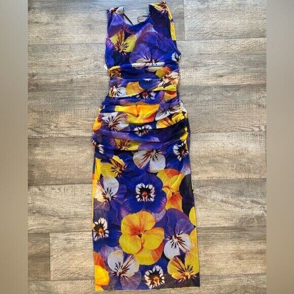 ZARA BLOGGER FAVE!!! Floral Print Midi Dress NWT LAST ONE!!! - Picture 15 of 16